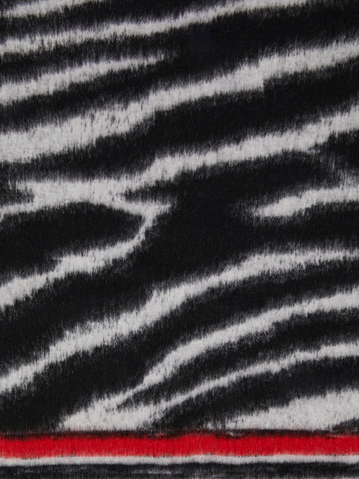Cleopatra plaid blanket in animalier wool