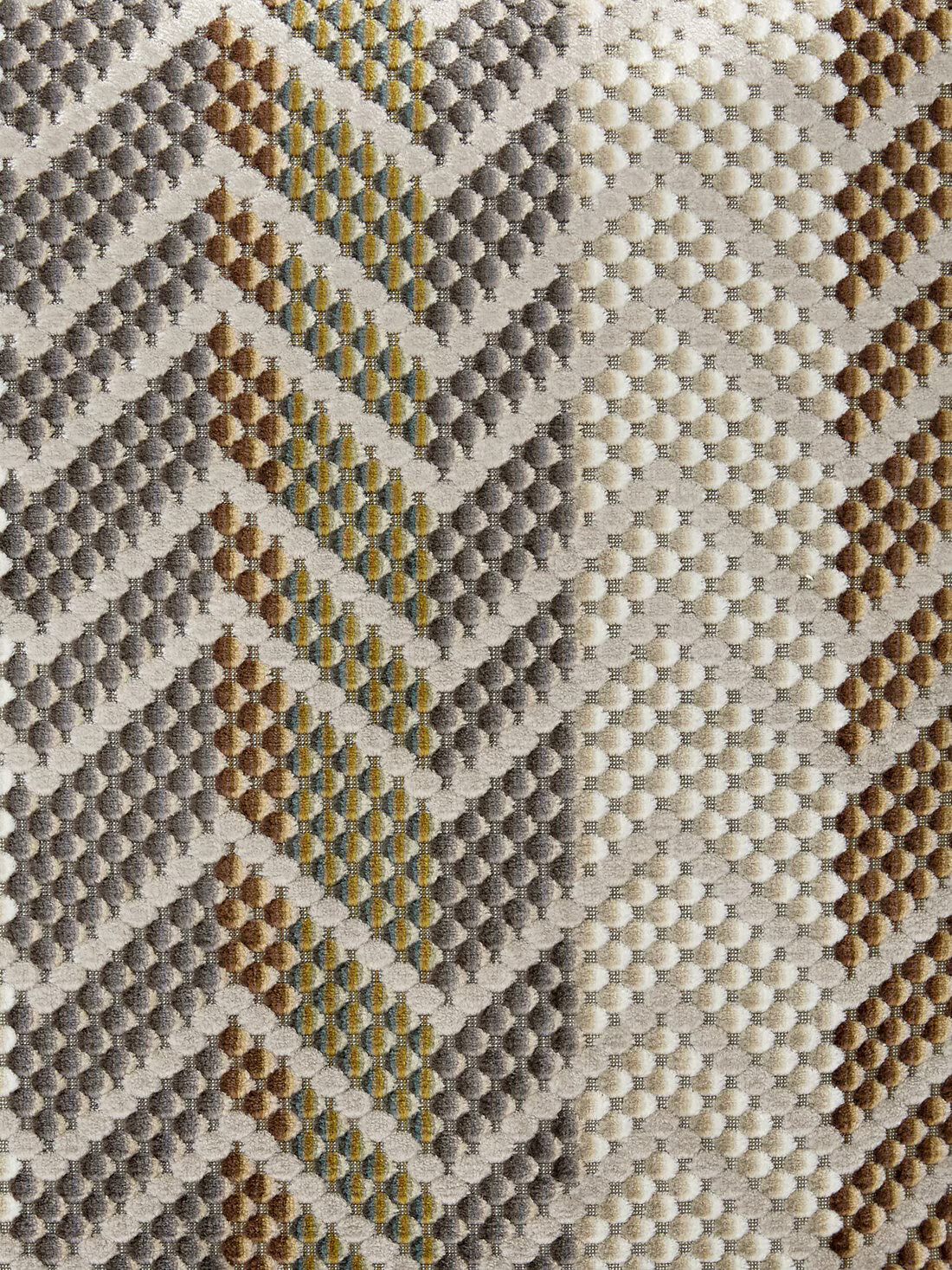 Squame viscose-blend cushion 60x60 cm