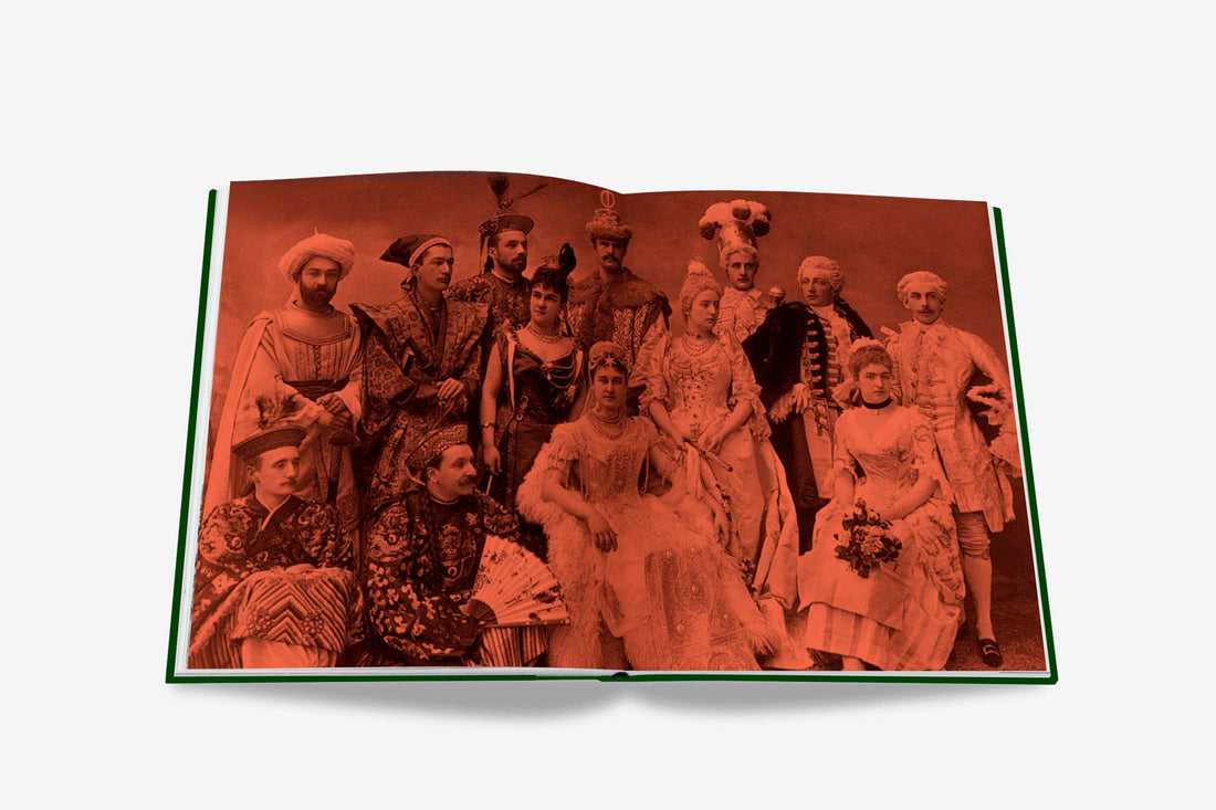 Coffee Table Book Bals: Legendary Costume Balls of the Twentieth Century