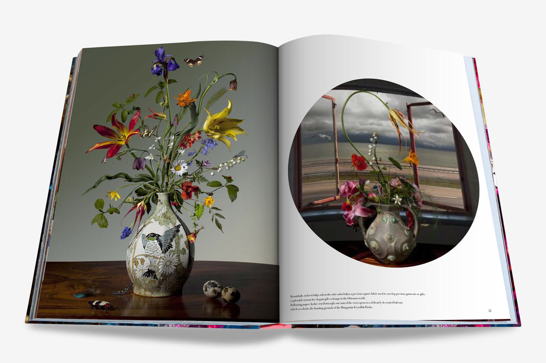 Coffee Table Book Flowers: Art & Bouquets