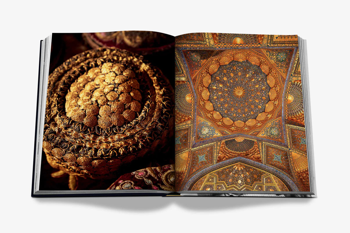 Coffee table book UZBEKISTAN SILK & GOLD: THE MAGNIFICENT ART OF COSTUME