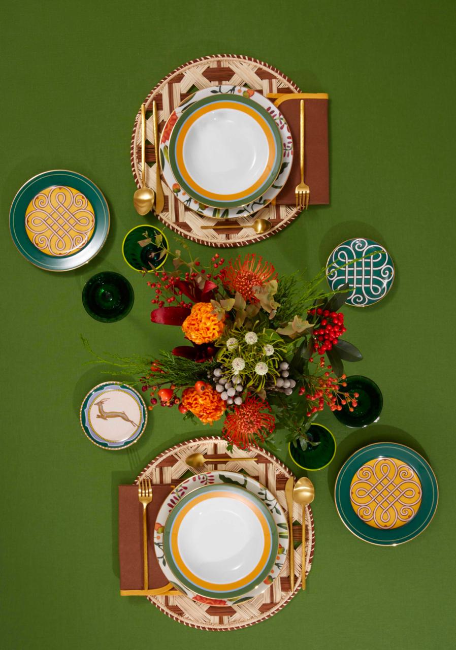 Cortile Mix in Porcelain Mini Plates Set Of 5