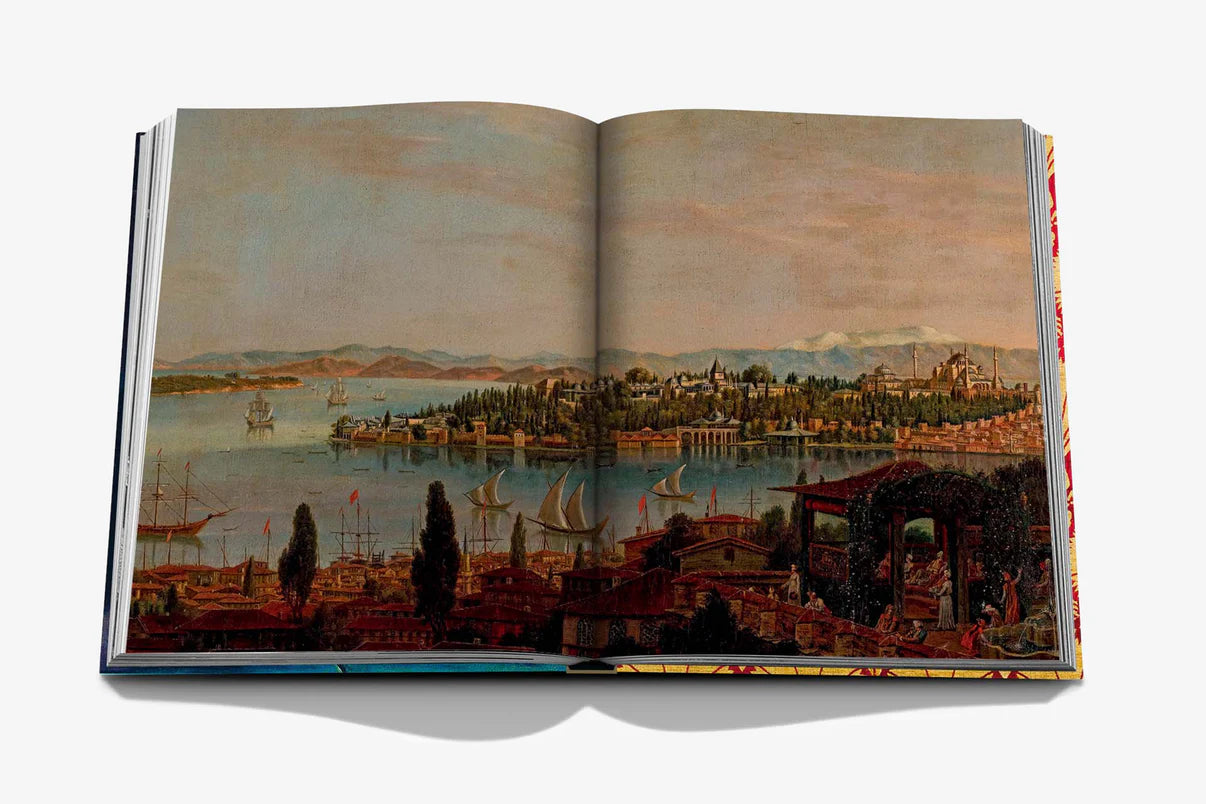 GOLDEN OPULENCE: 500 YEARS OF LUXURIANT STYLE