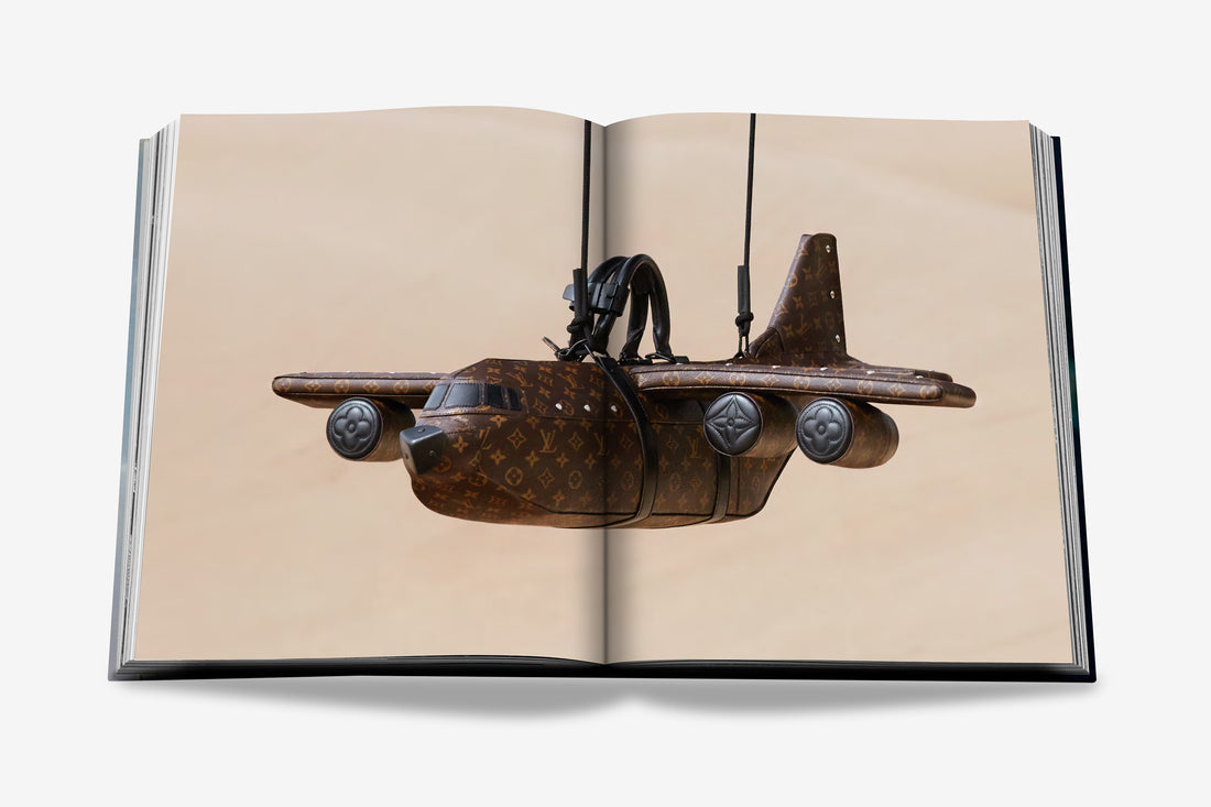 Coffee Table Book Louis Vuitton: Virgil Abloh (Classic Balloon Cover)