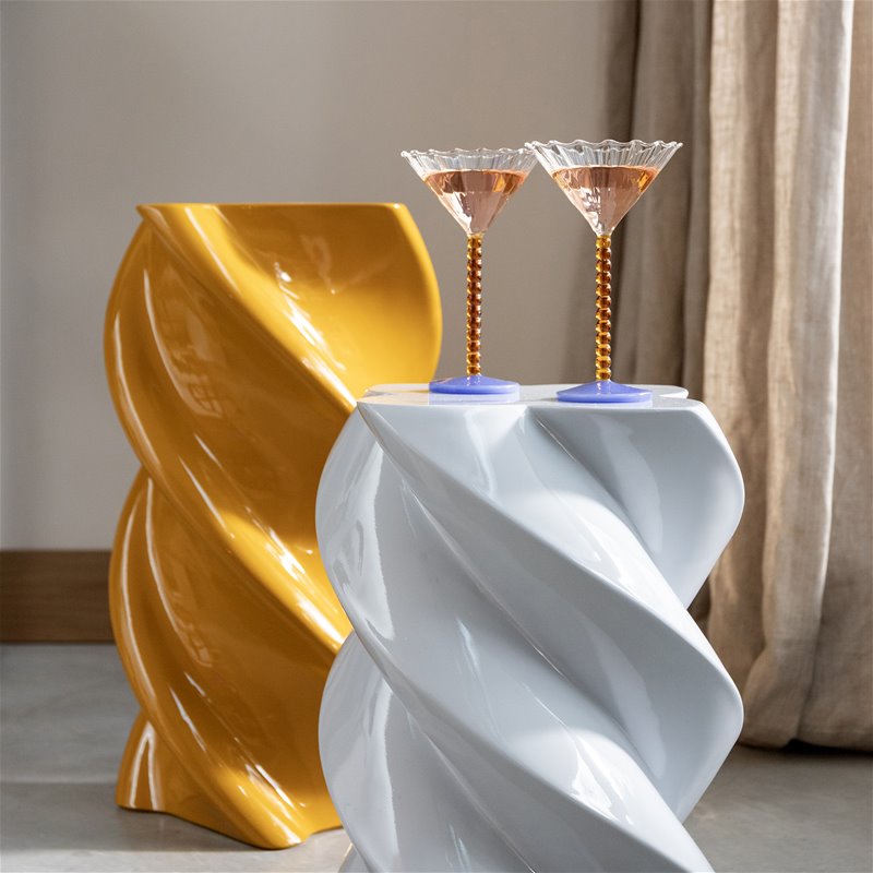 pillar marshmallow concrete