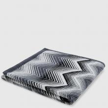 Marea Beach Towel in 100% cotton 180x100 cm with zig zag pattern