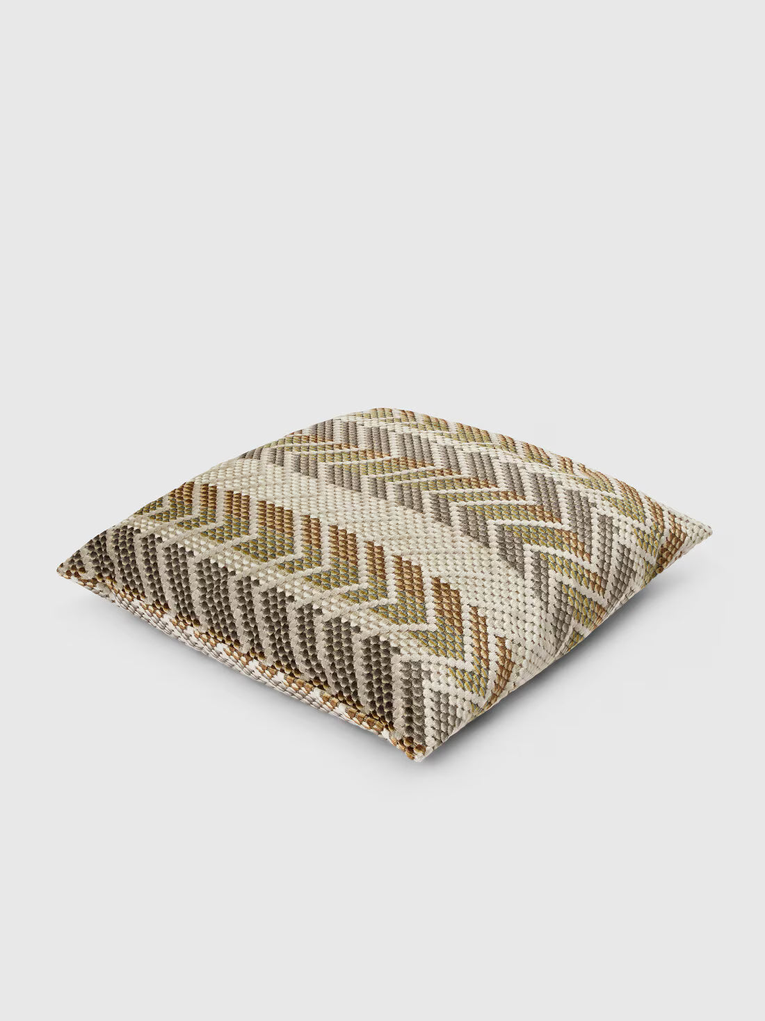 Squame viscose-blend cushion 60x60 cm
