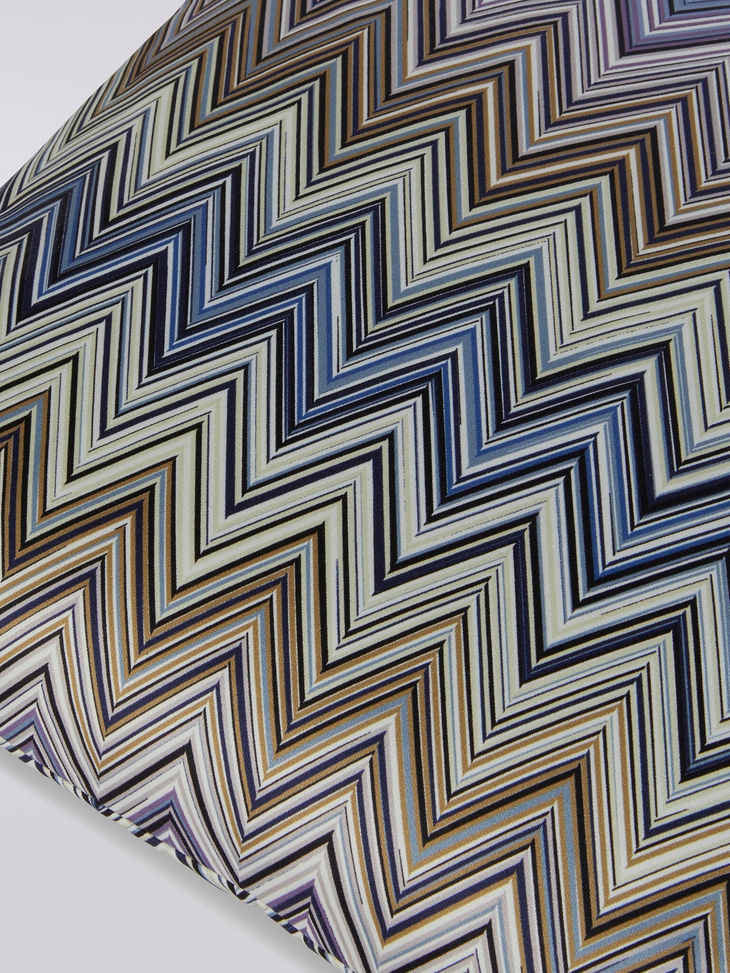Jarris Cushion 40X40
