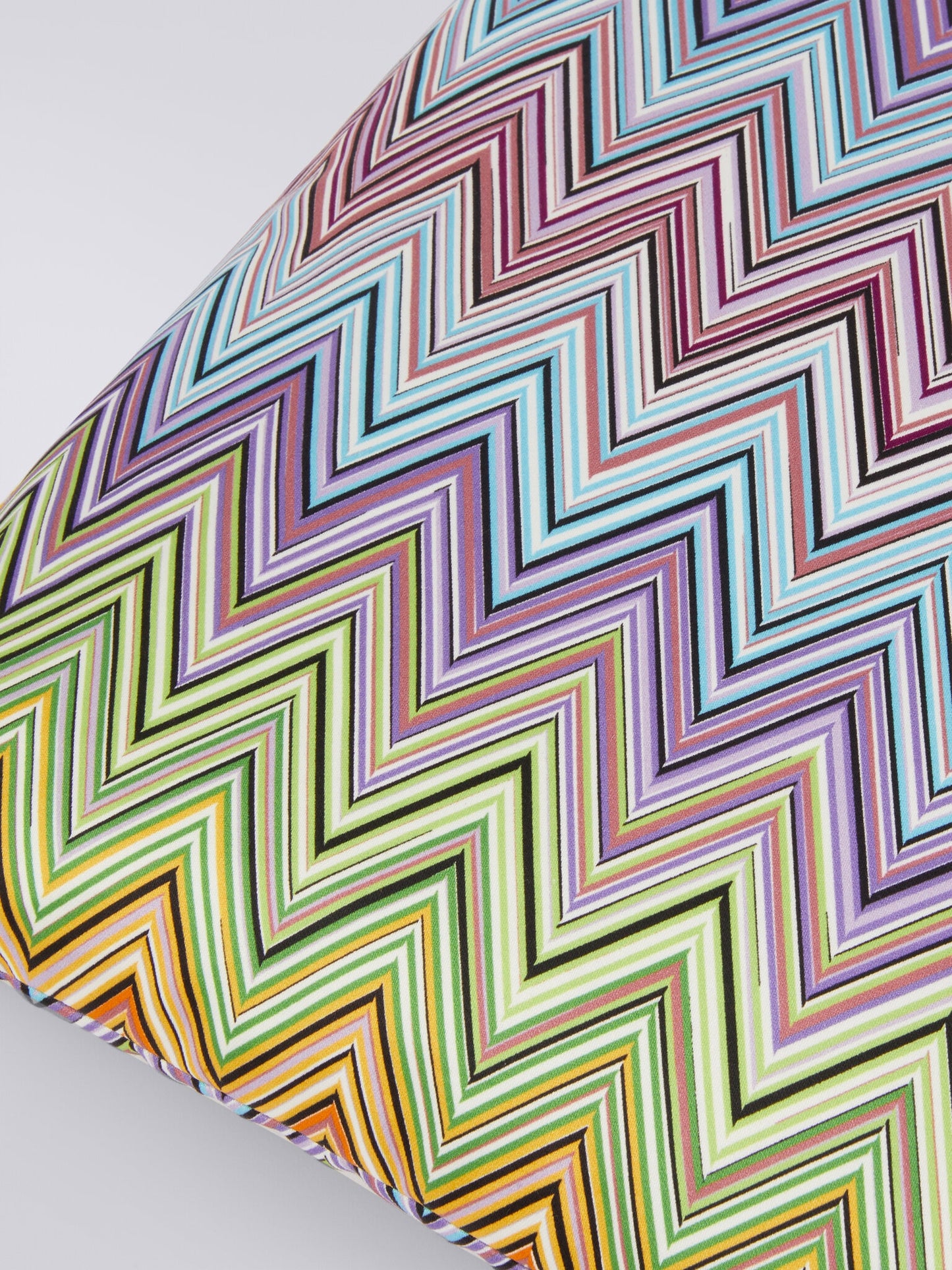 Jarris Cushion 40X40