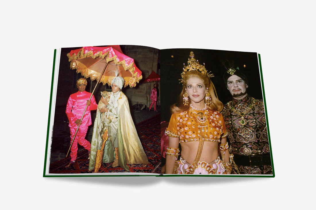 Coffee Table Book Bals: Legendary Costume Balls of the Twentieth Century