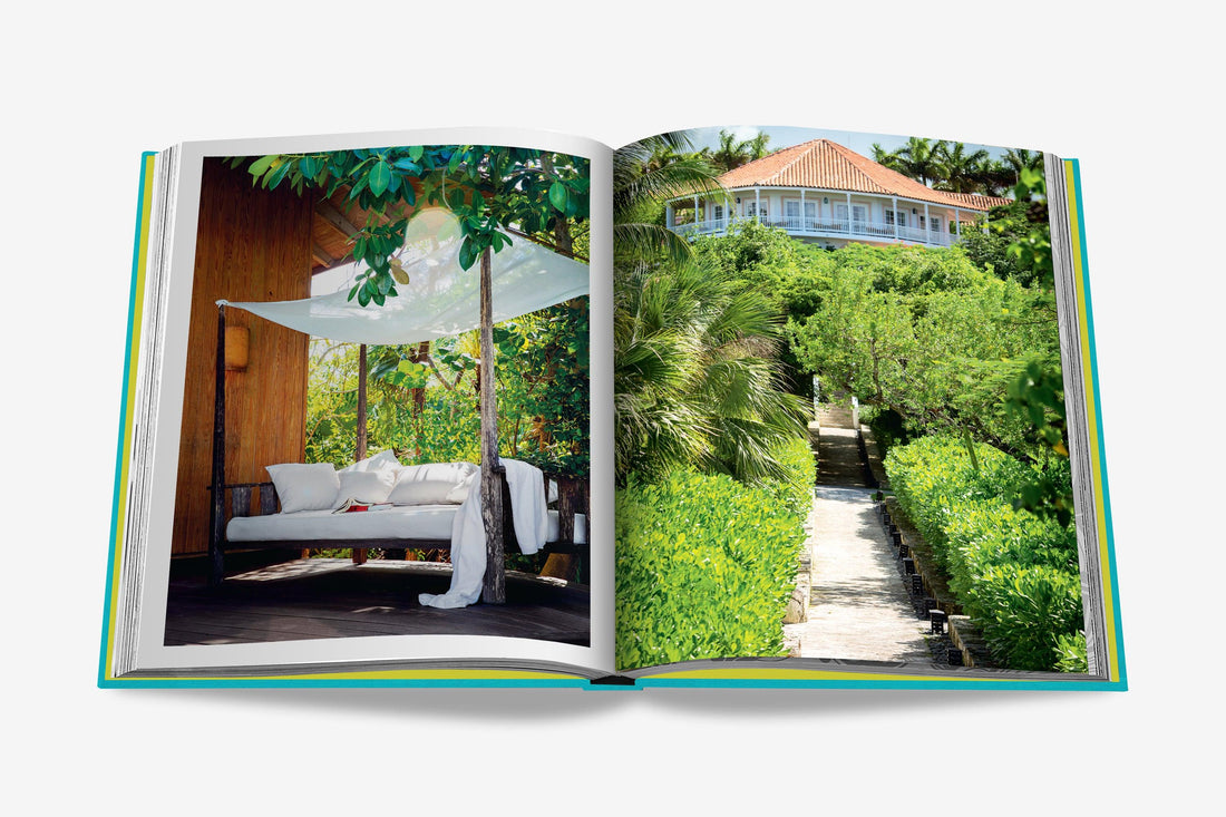 Coffee Table Book CHIC STAYS