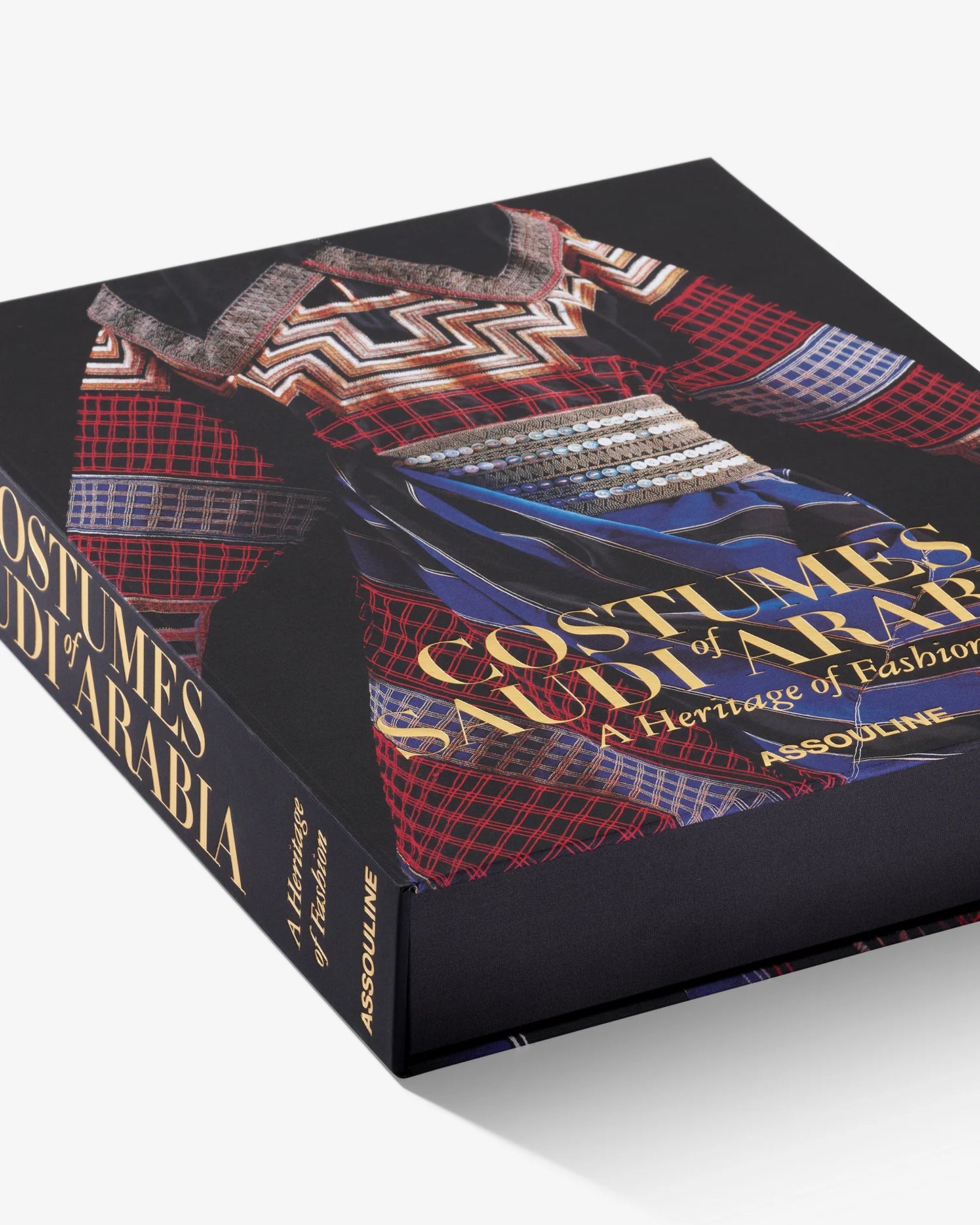 Costumes of Saudia Arabia, A Heritage of Fashion