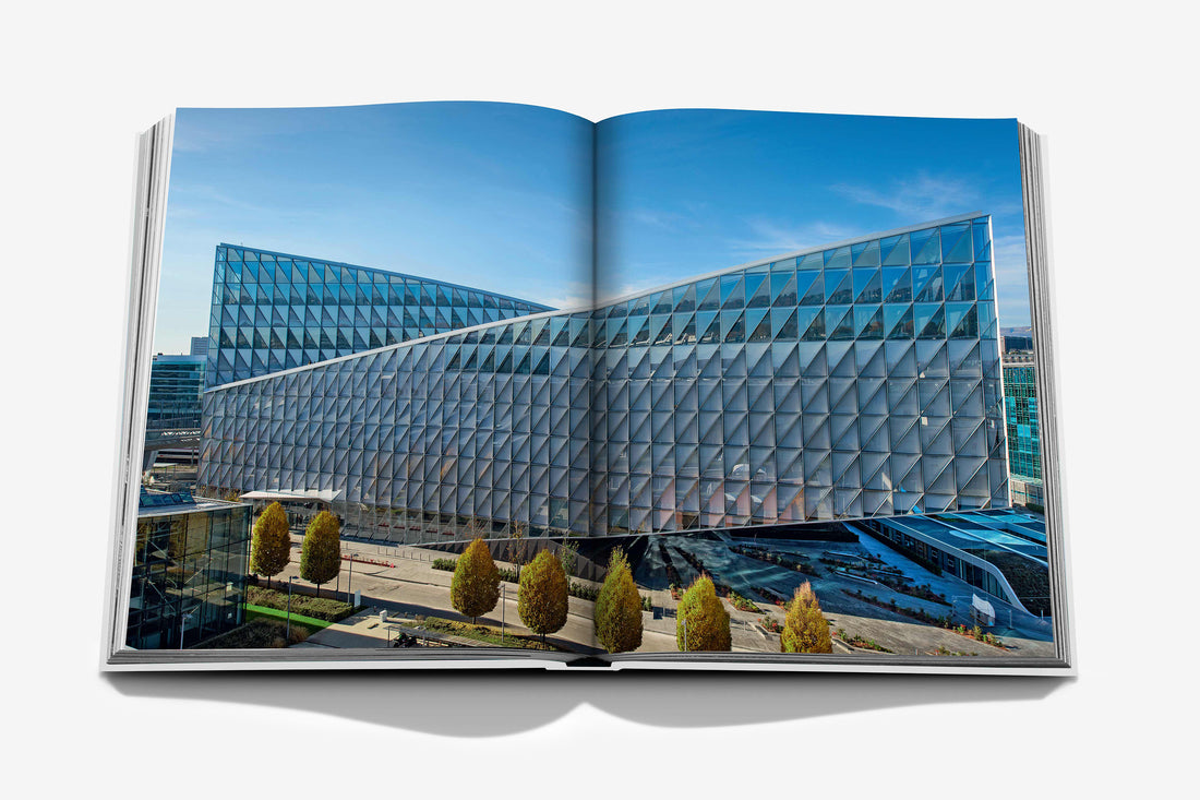 Coffee Table Book Geneva: At the Heart of the World
