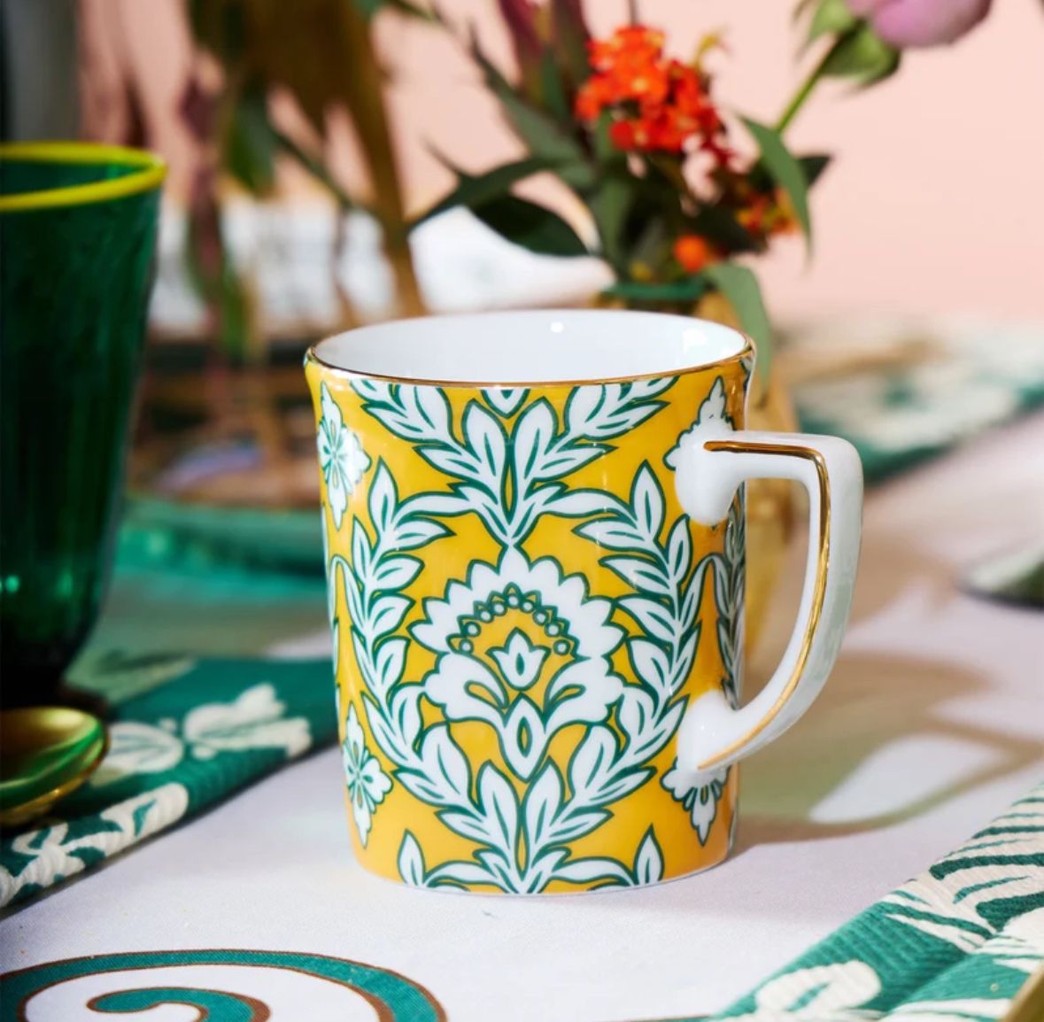 Yellow Garland in Porcelain Mug