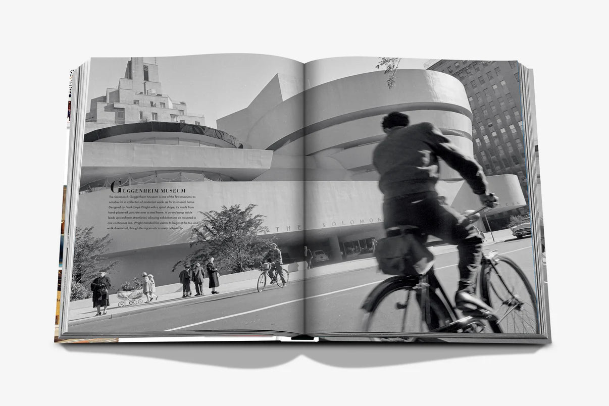 FIFTH AVENUE: 200 YEARS OF STORIES AND LEGENDS