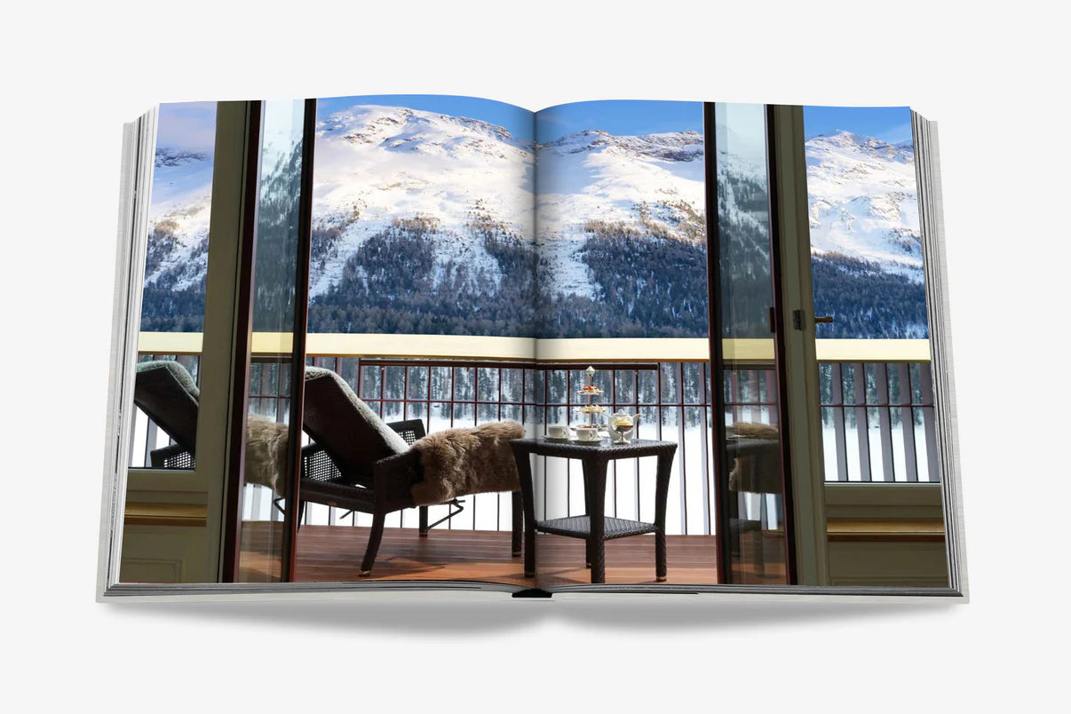 ST. MORITZ CHIC