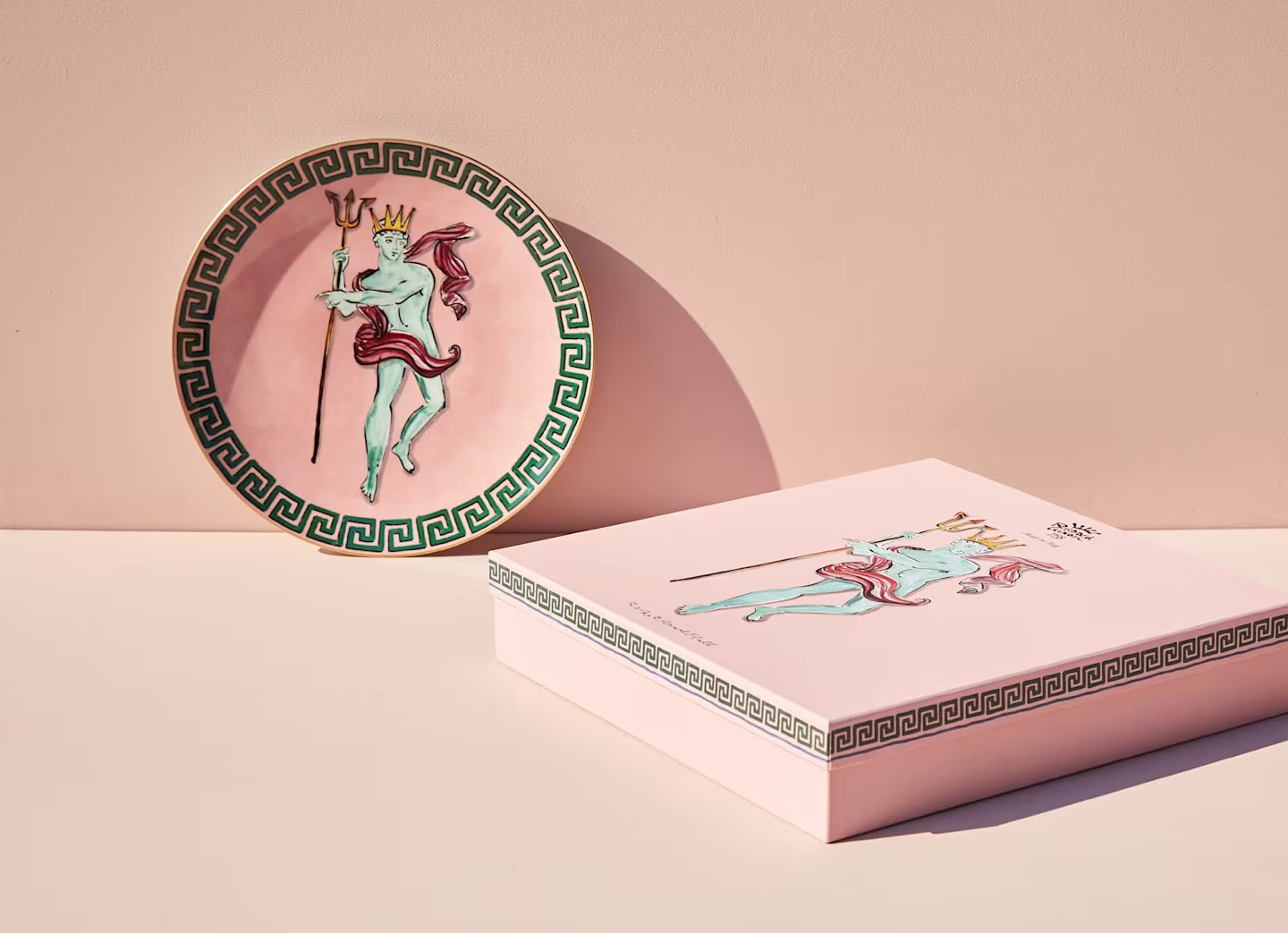 CENTERPIECE AND CHARGER PLATE - PINK
