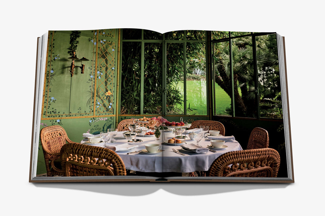 Coffee Table Book SECRET STAYS