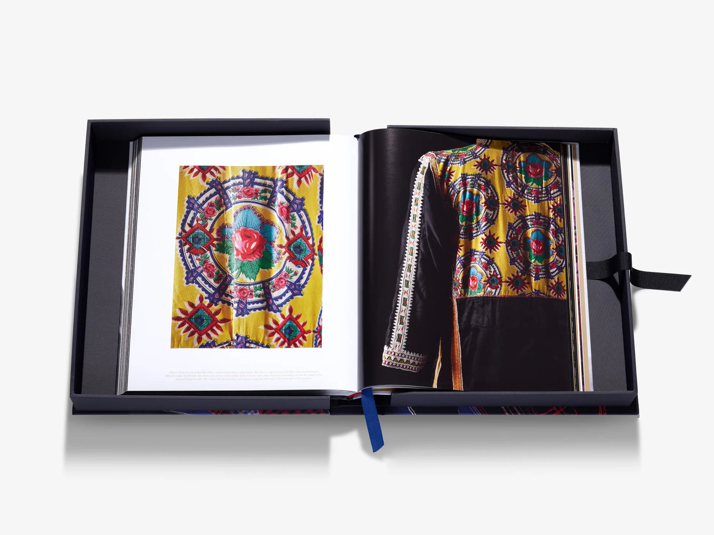 Costumes of Saudia Arabia, A Heritage of Fashion